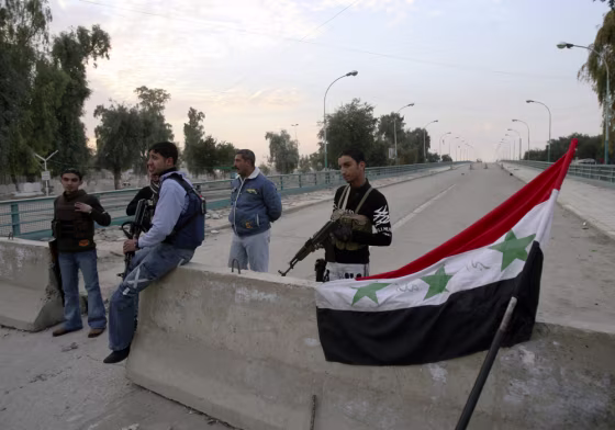 Image: Sunni volunteers.